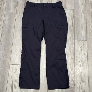 Duluth Trading Co Women's Black Straight Leg Pants